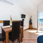 Apartment S&g Leko