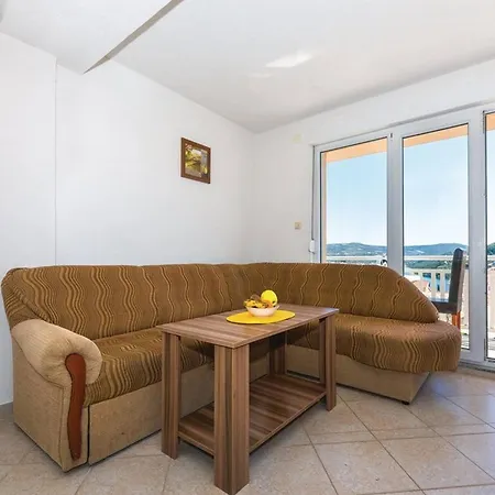 Apartment S&g Leko Rogoznica