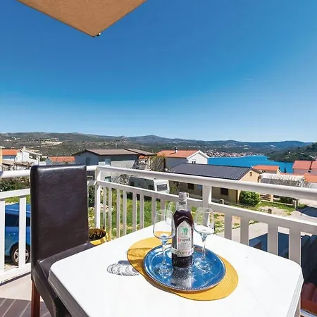 S&g Leko Apartment *